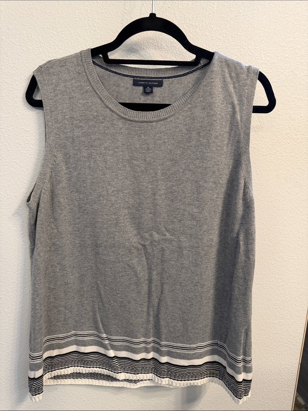 Tommy Hilfiger Gray Sleeveless Knit Tank with Striped Hem